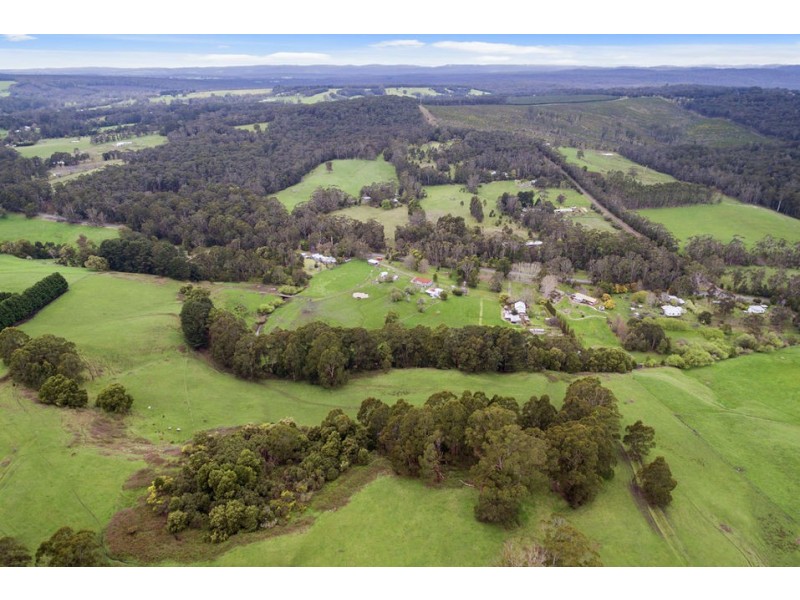 1720 Colac-Lavers Hill Road, Kawarren VIC 3249