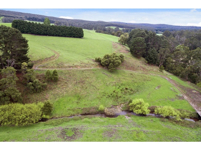 1720 Colac-Lavers Hill Road, Kawarren VIC 3249