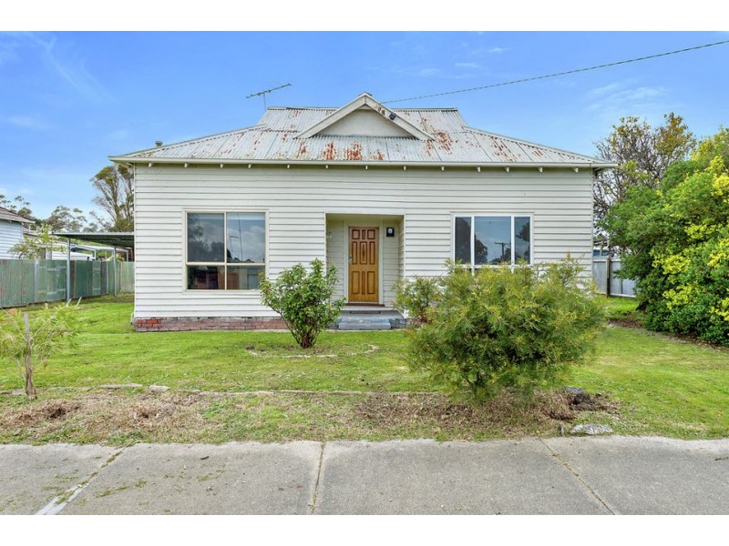 96 Wilson Street, Colac VIC 3250