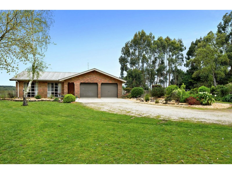 175 Barrys Road, Barongarook West VIC 3249