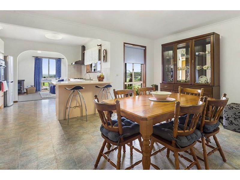 175 Barrys Road, Barongarook West VIC 3249