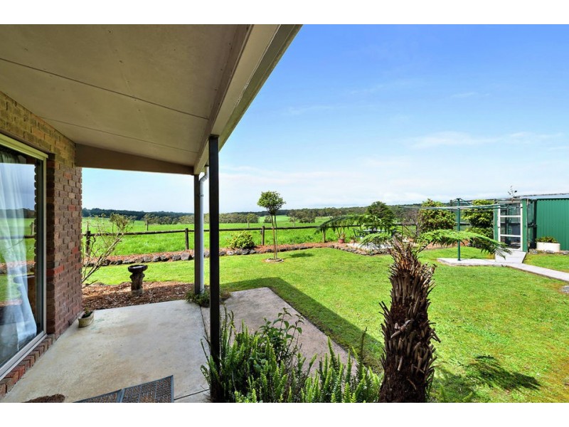 175 Barrys Road, Barongarook West VIC 3249