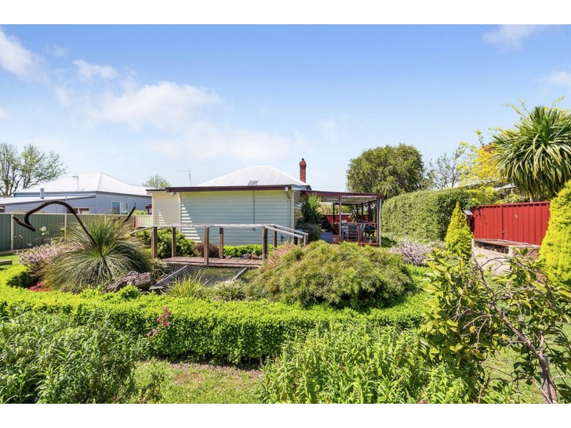 73 Armstrong Street, Colac VIC 3250