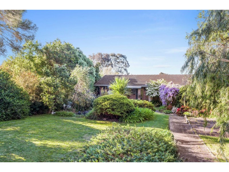 50 Tulloh Street, Elliminyt VIC 3250