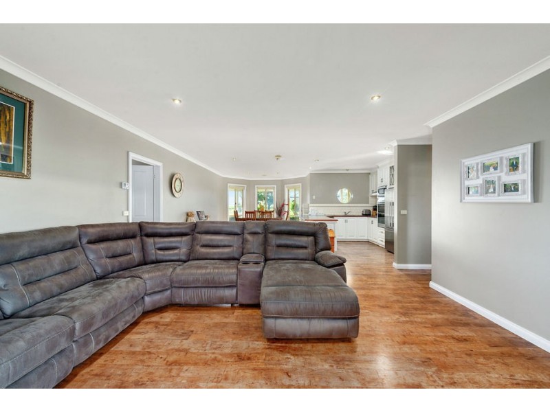 14-16 Coads Lane, Colac VIC 3250