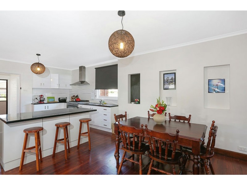 6 Kemp Street, Colac VIC 3250