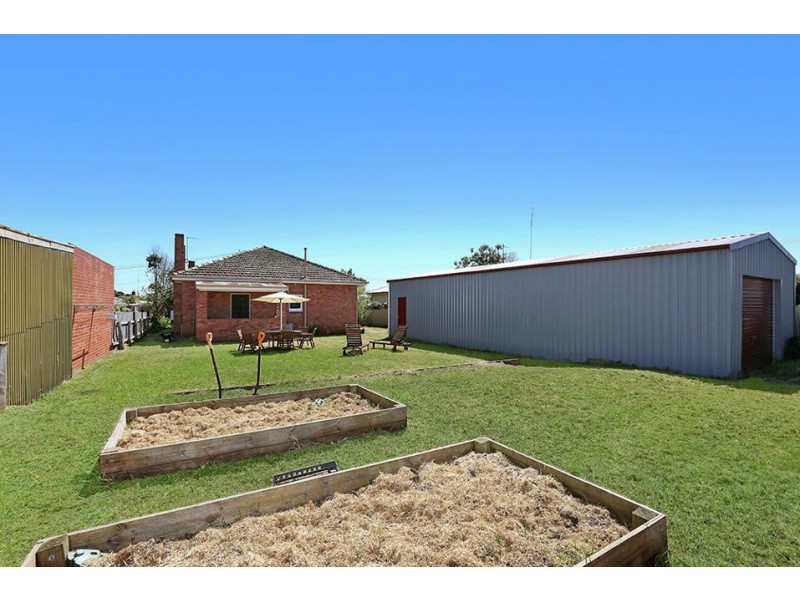 6 Kemp Street, Colac VIC 3250