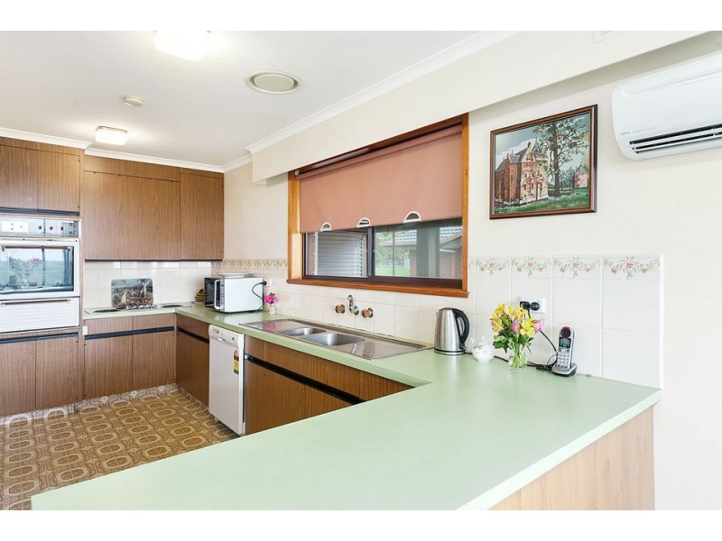 37 Tulloh Street, Elliminyt VIC 3250