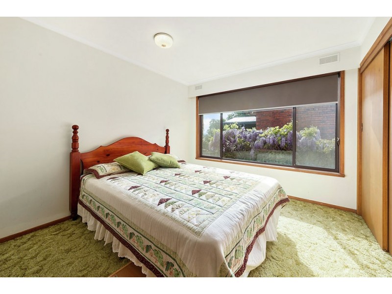 37 Tulloh Street, Elliminyt VIC 3250