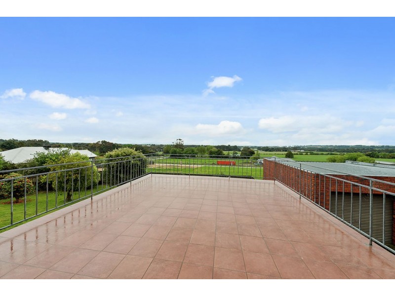 37 Tulloh Street, Elliminyt VIC 3250