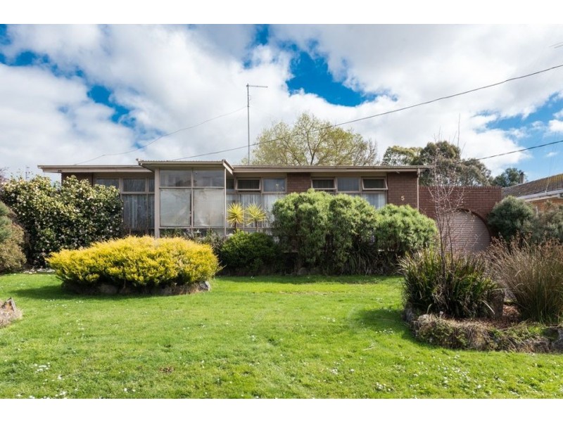 5 Fulton St, Colac VIC 3250