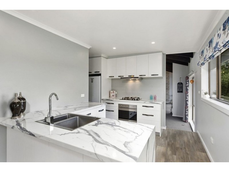121 Harris Road, Elliminyt VIC 3250