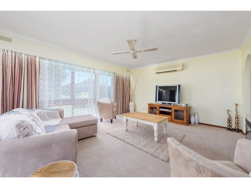 10 John Cresent, Colac VIC 3250