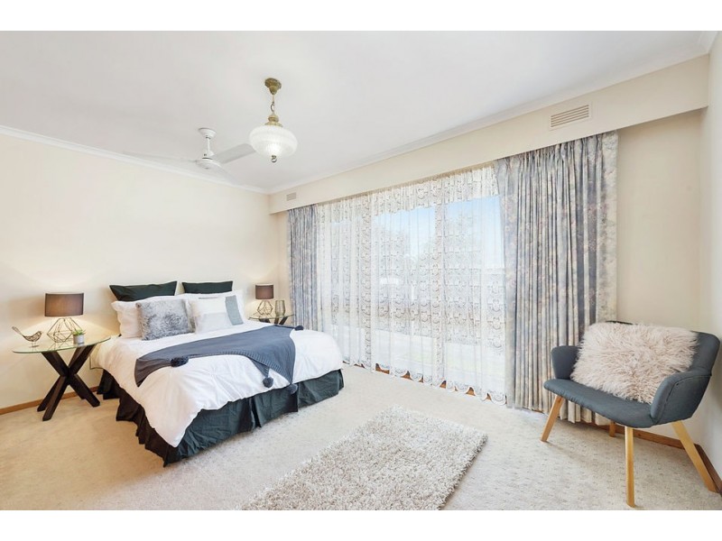 10 John Cresent, Colac VIC 3250