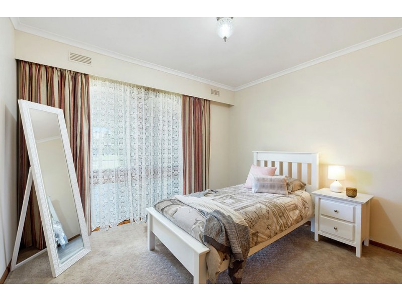 10 John Cresent, Colac VIC 3250