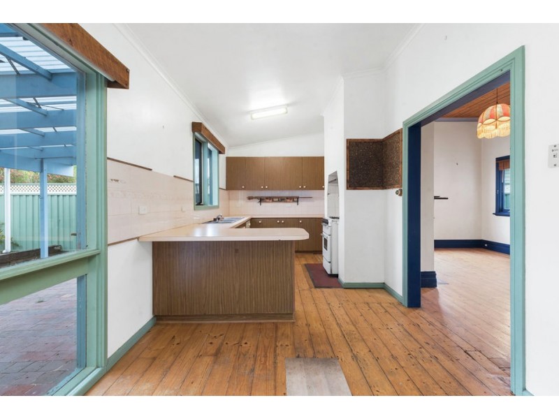 17 Marks Street, Colac VIC 3250