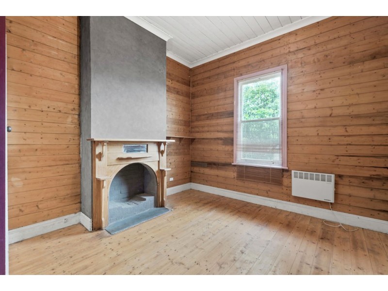 17 Marks Street, Colac VIC 3250