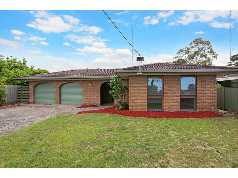 21 Quamby Ave, Colac VIC 3250