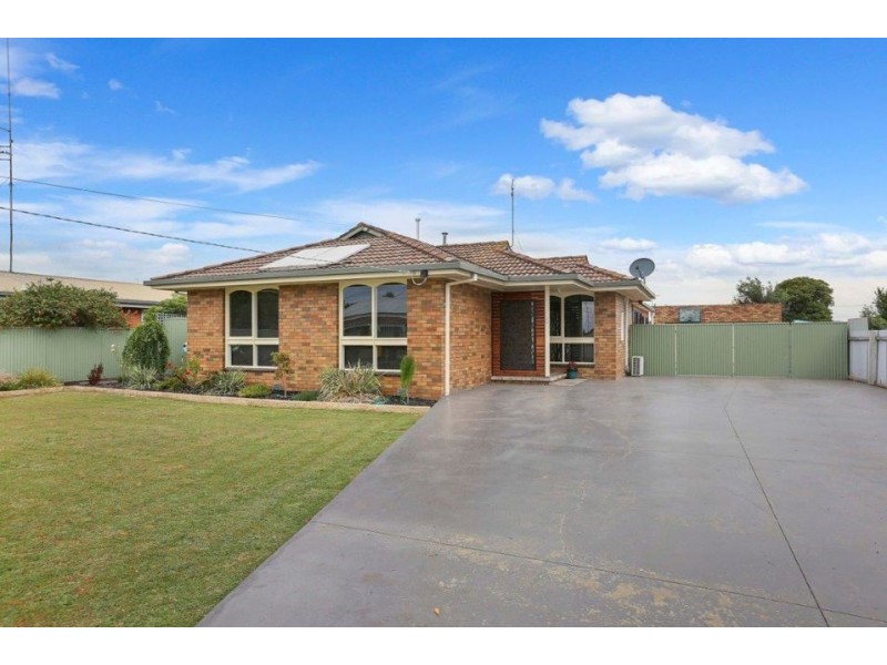 30 Hewitt Street, Colac VIC 3250
