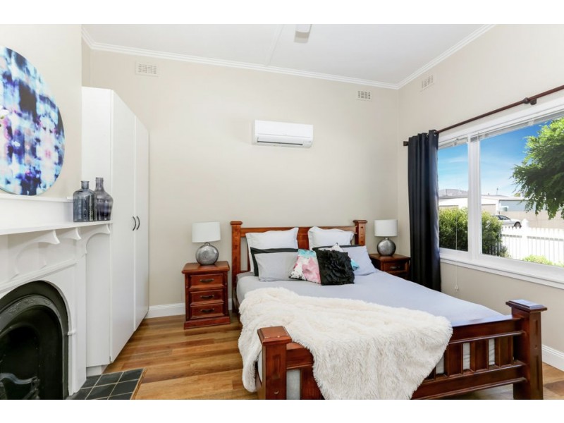 11 Thomas Street, Colac VIC 3250