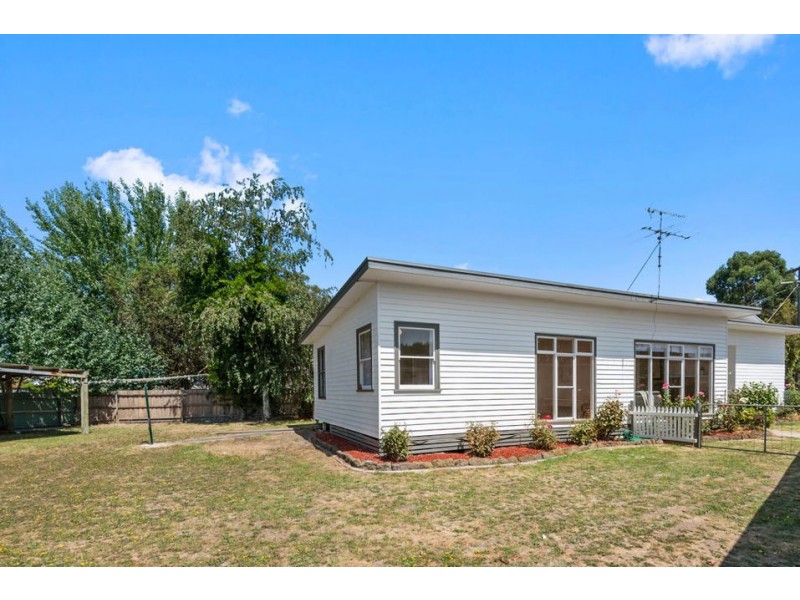 21 Lawrence court, Colac VIC 3250