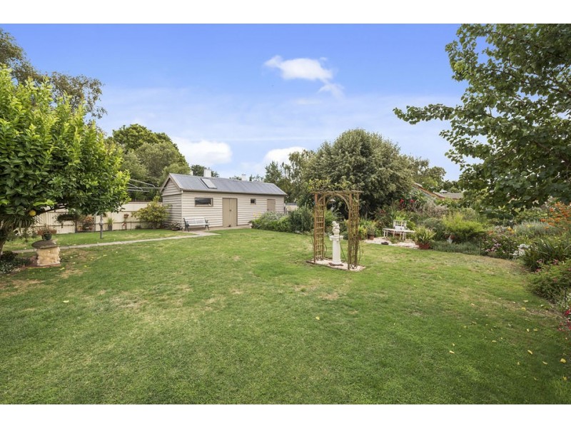 45 Manifold Street, Colac VIC 3250