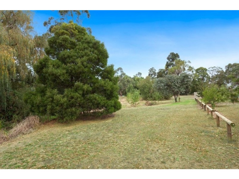 86A Wilson Street, Colac VIC 3250