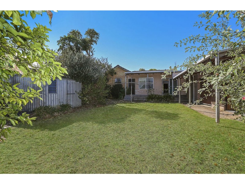 18 Hancock Street, Colac VIC 3250