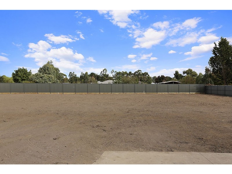 151A Main Street, Colac VIC 3250