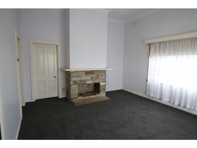15 Pollack Street, Colac VIC 3250