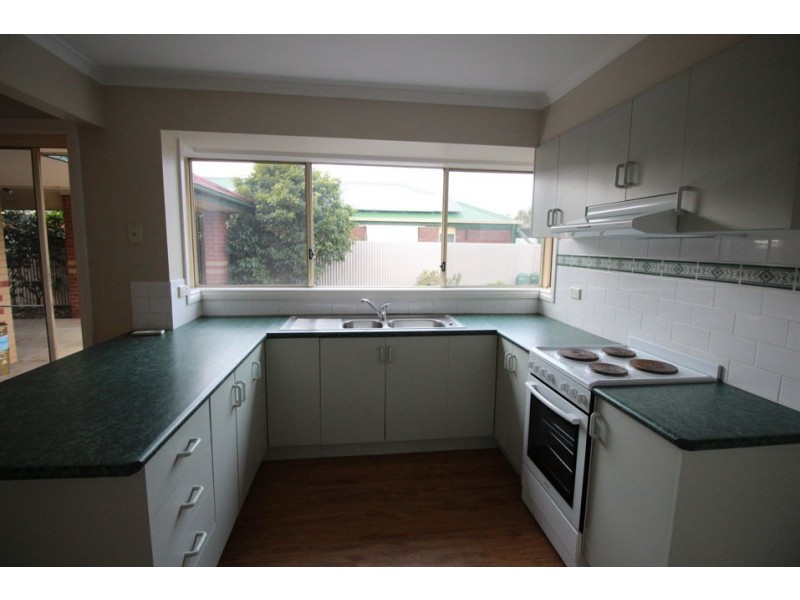 106 Pound Road, Elliminyt VIC 3250