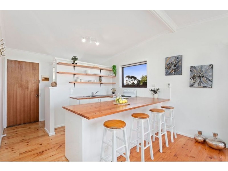 1/221 Great Ocean Road, Apollo Bay VIC 3233