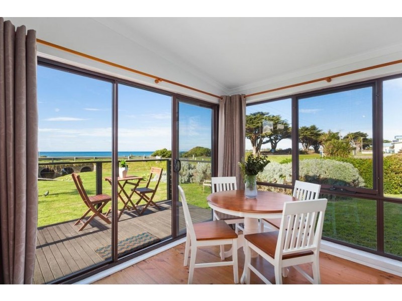 1/221 Great Ocean Road, Apollo Bay VIC 3233