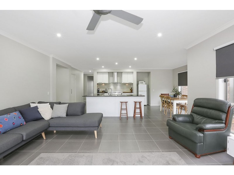 54 Imperial Drive, Colac VIC 3250