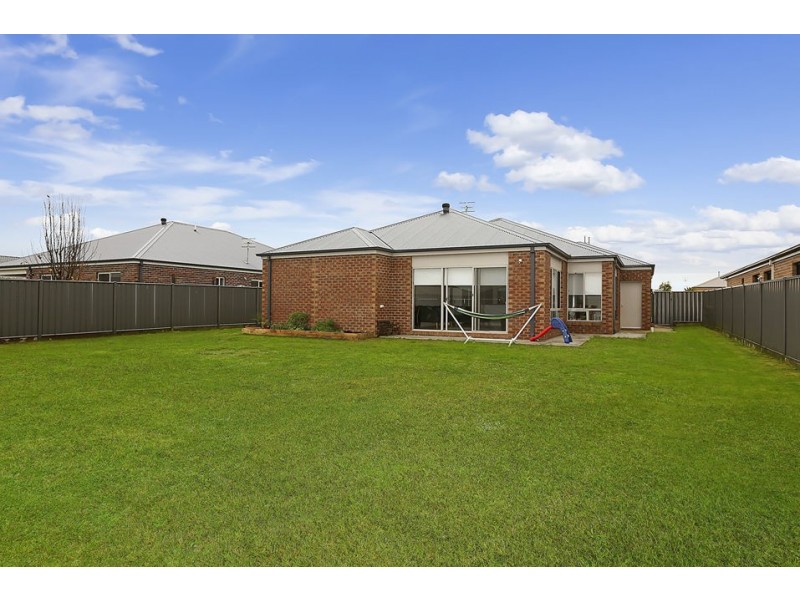 54 Imperial Drive, Colac VIC 3250