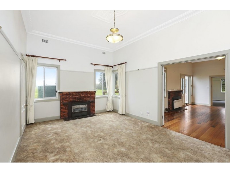 125 Mamre Rd, Nalangil VIC 3249