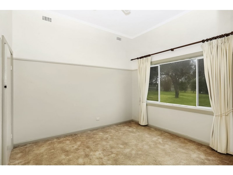 125 Mamre Rd, Nalangil VIC 3249