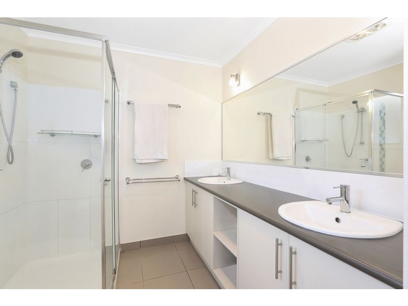 18 Fulford Cresent, Elliminyt VIC 3250