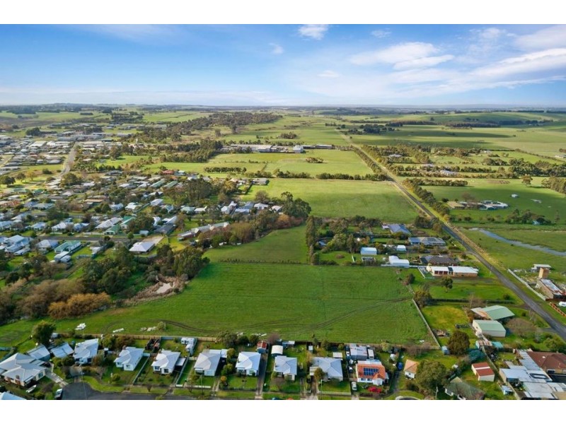 85 Hearn St, Colac VIC 3250