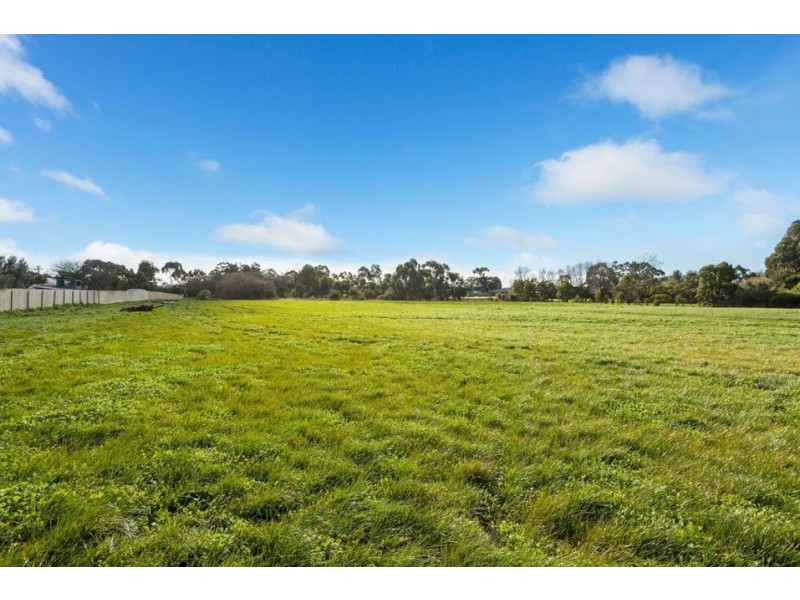 85 Hearn St, Colac VIC 3250