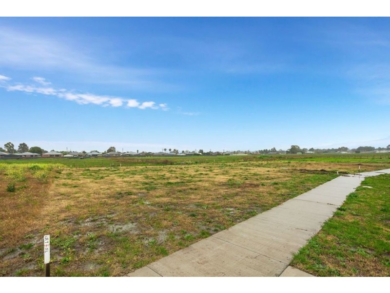 13 Billy Court, Colac VIC 3250