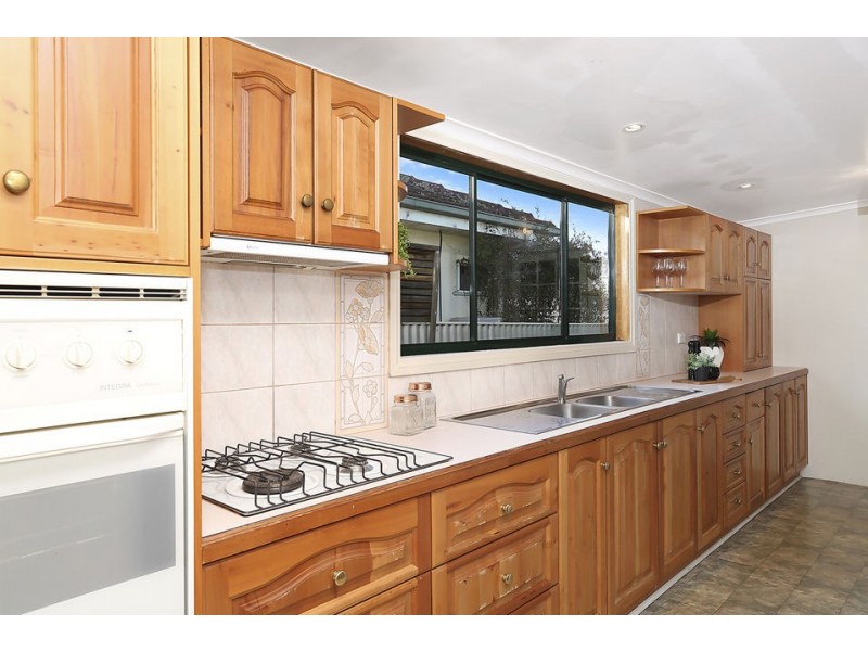 84 Church Street, Colac VIC 3250