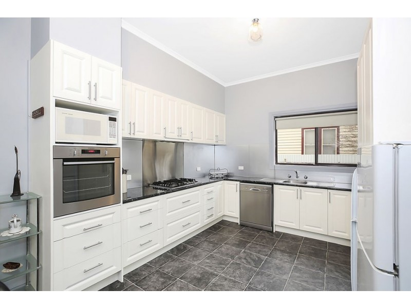 1 Ross Street, Colac VIC 3250