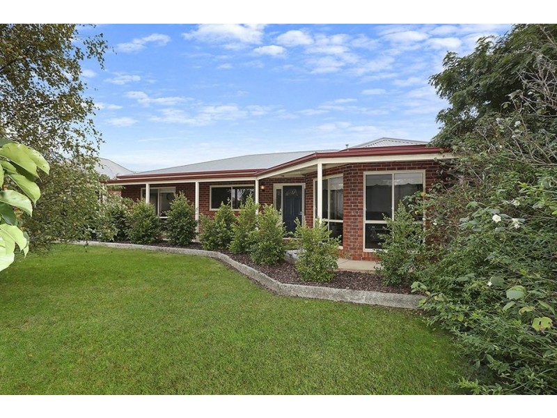 12 Beechy Court, Elliminyt VIC 3250
