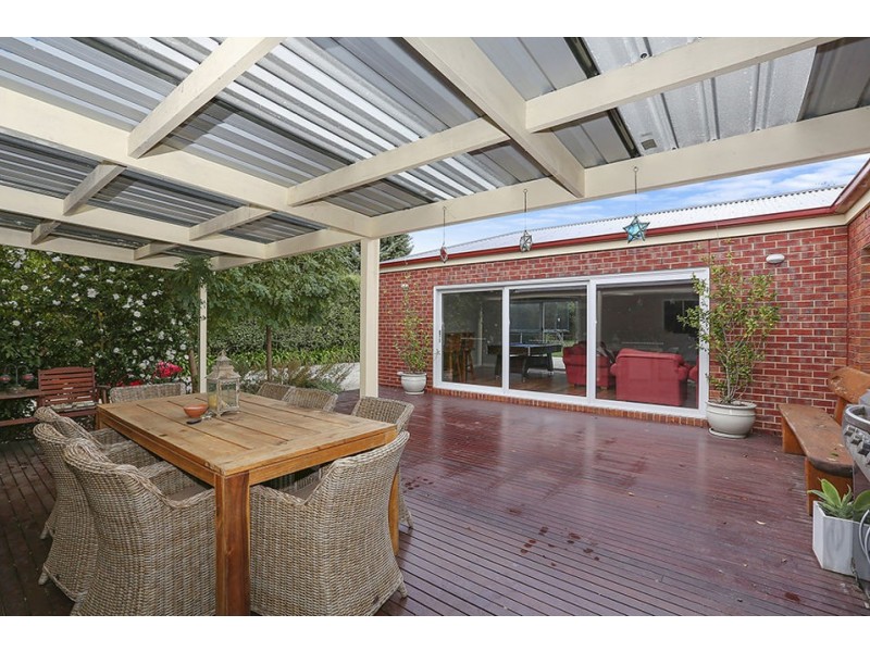 12 Beechy Court, Elliminyt VIC 3250