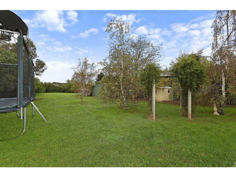12 Beechy Court, Elliminyt VIC 3250