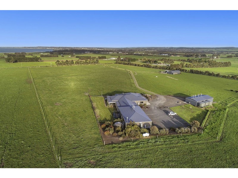 85 Corangamite Lake Road, Colac West VIC 3250