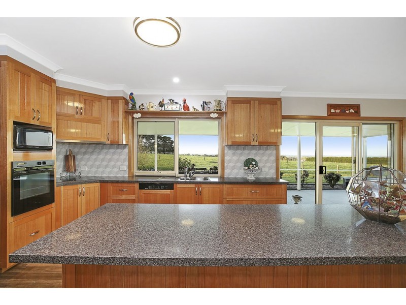 85 Corangamite Lake Road, Colac West VIC 3250