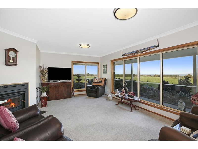 85 Corangamite Lake Road, Colac West VIC 3250