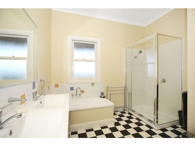 21 Fenton Street, Camperdown VIC 3260